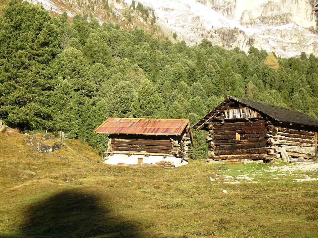 Rifugio Gardeccia Hutte 호텔 포자 디 파사 외부 사진